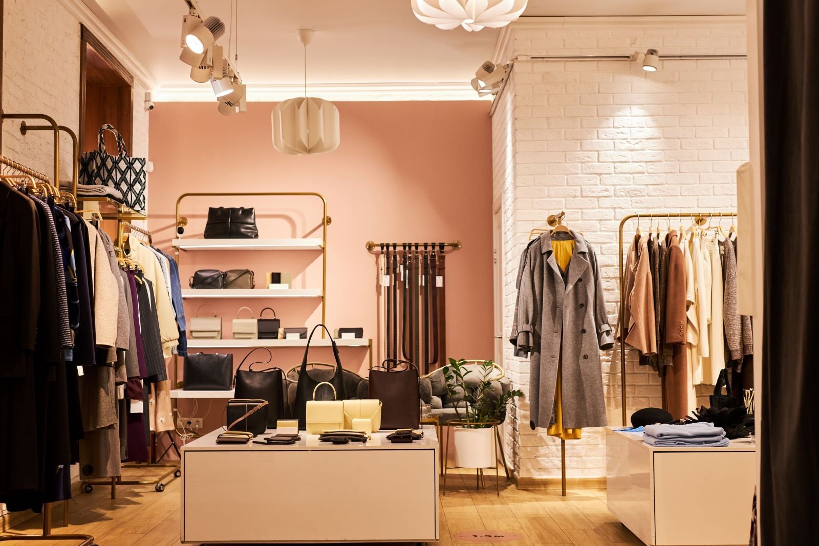 The Top Fashion Boutiques Of Modern London the-top-fashion-boutiques-of-modern-london